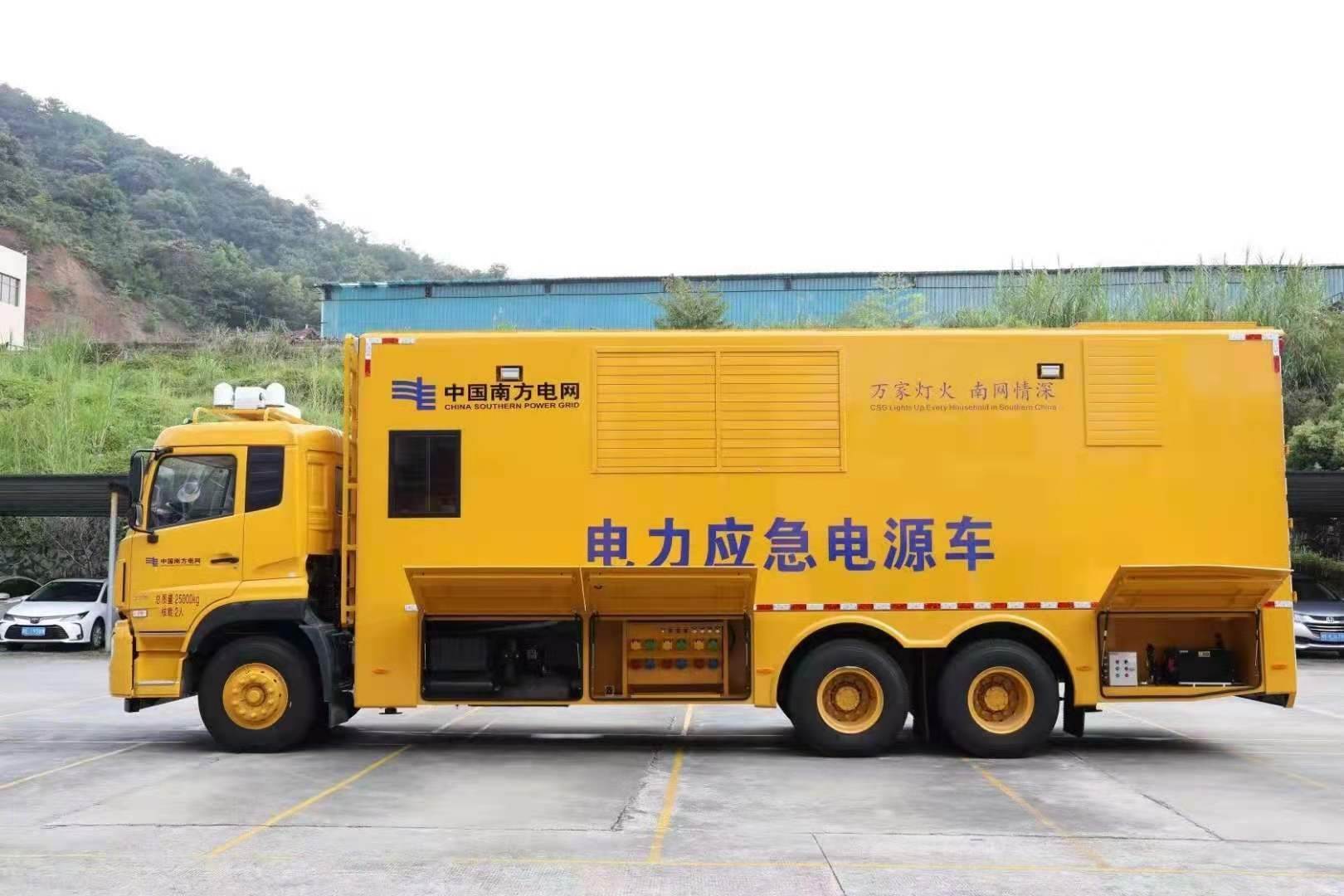 巴楚安康大型柴油发电机发电车UPS电源出租租赁